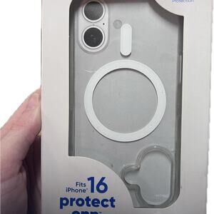 Magsafe compatible clear phone case by